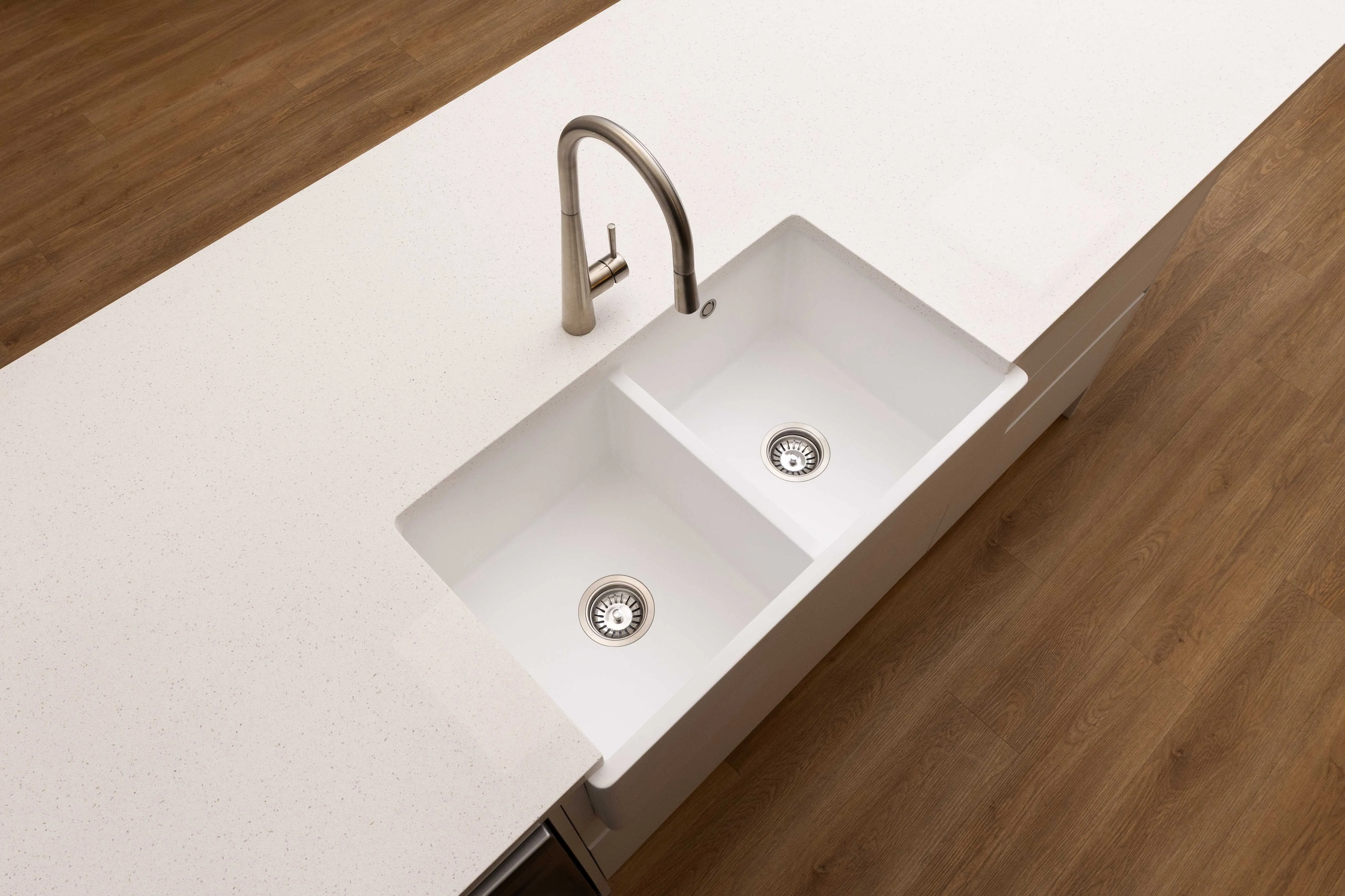 Wakatipu 400/400 Butler (White Granite) sink